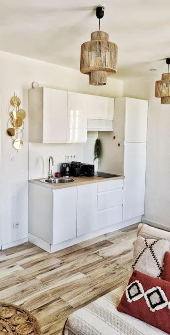 New #Boheme Chic# Pied De La Cite #2 Apartment Carcassonne Exterior photo